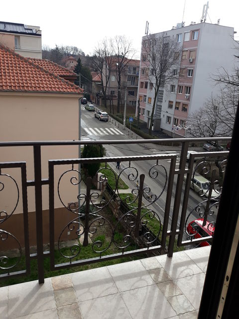 Bore Prodanovića 19, Beograd - 15