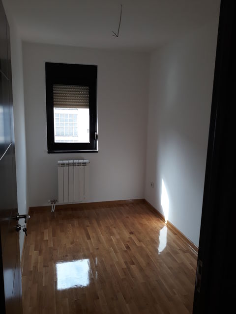 Bore Prodanovića 19, Beograd - 10