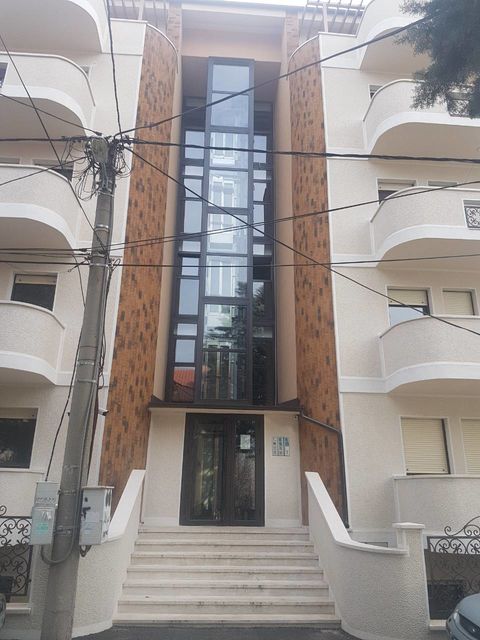 Bore Prodanovića 19, Beograd - 6